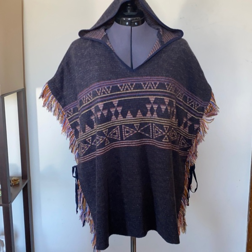 Zara Trafaluc Hooded Poncho Sz Sm